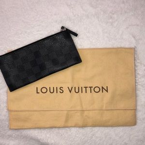 Black Louis Vuitton Damier graphite wallet insert